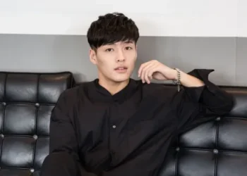 ภาพยนตร์และรายการทีวีที่มี คังฮานึล